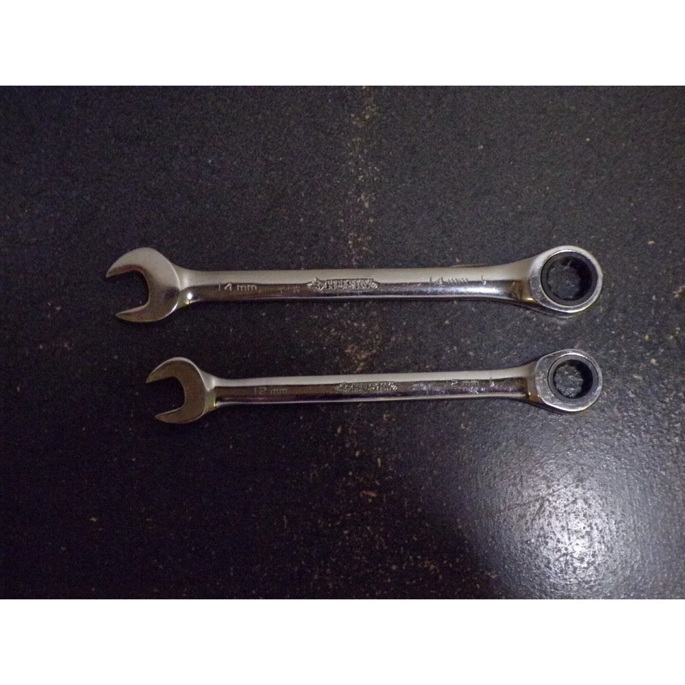 HUSKY 12MM AND 14MM COMBINATION RATCHETING  AND OPEN END WRENCH 12 POINT